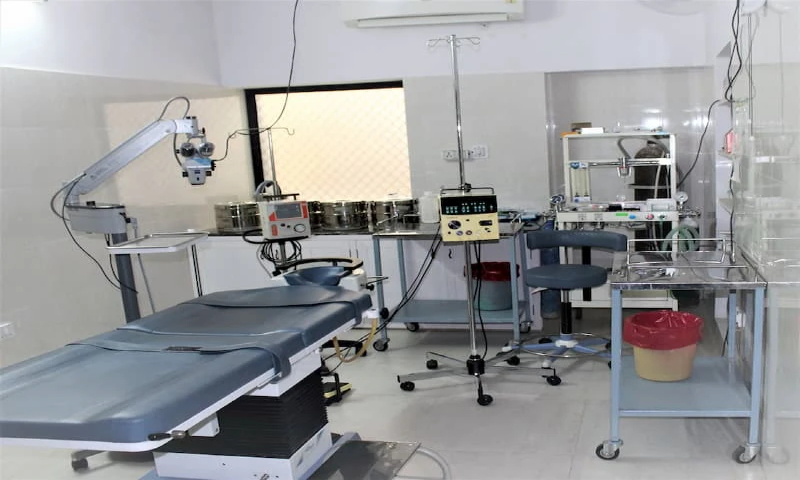 Puru Eye Hospital, Lasik Laser & Phaco Surgery Centre